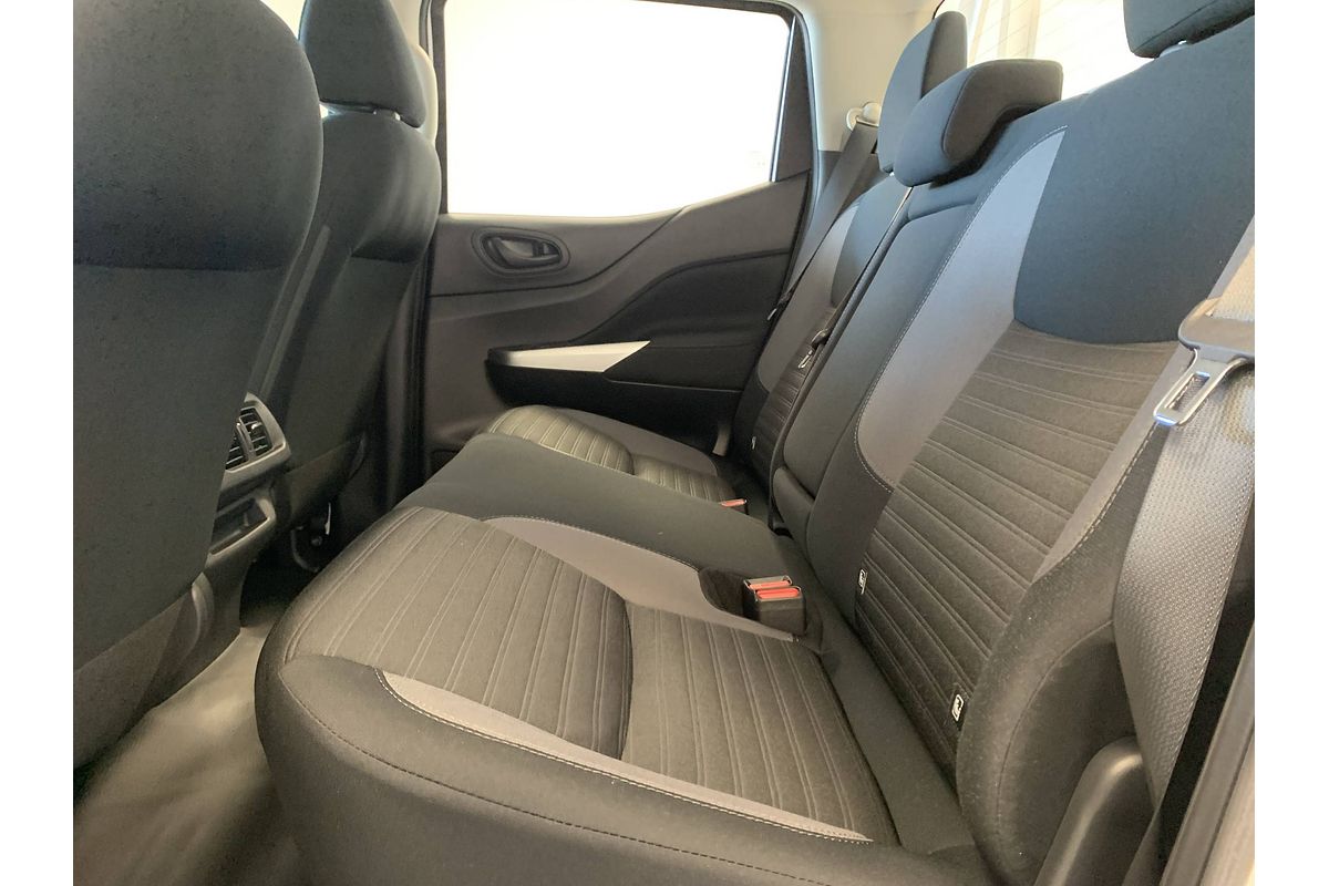 2025 Nissan Navara SL D23 4X4