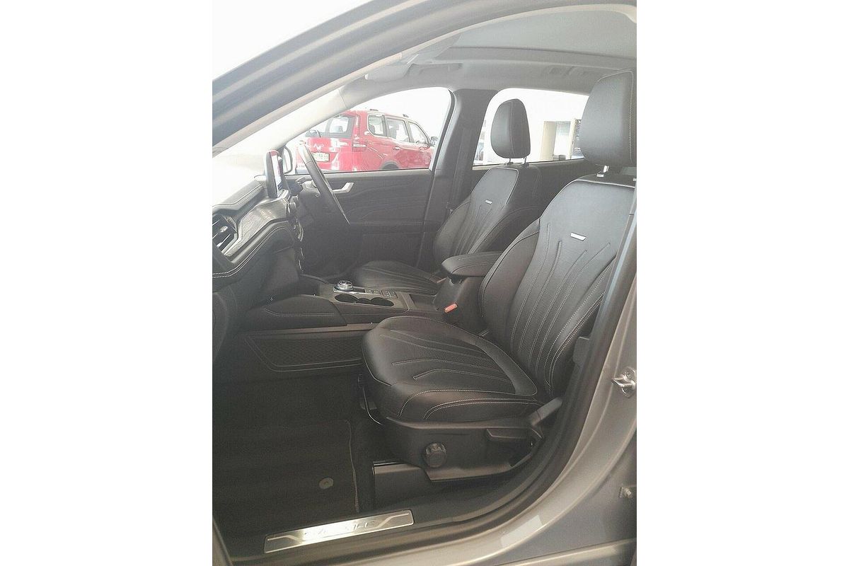 2021 Ford Escape Vignale ZH