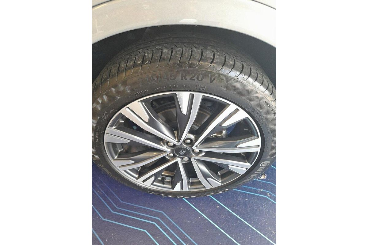 2021 Ford Escape Vignale ZH