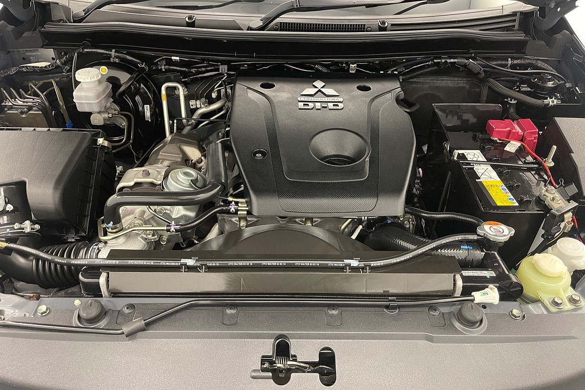 2018 Mitsubishi Pajero Sport GLX QE