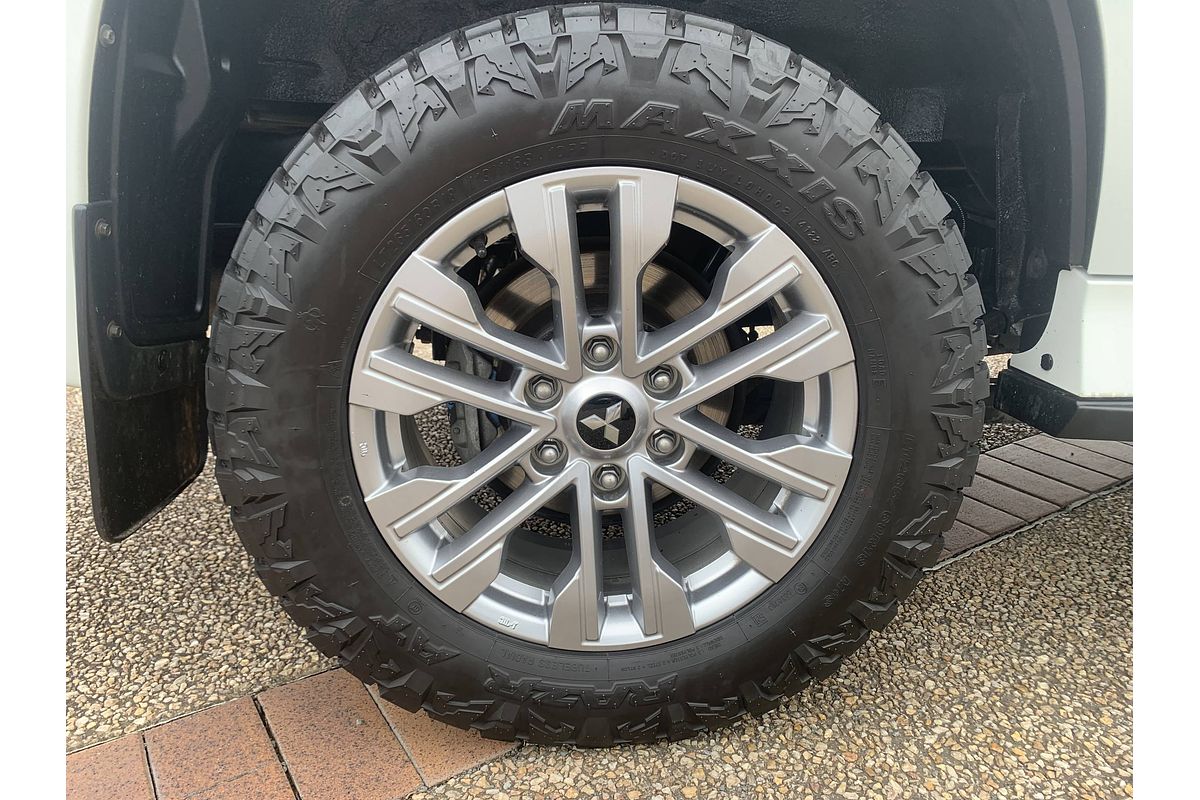 2020 Mitsubishi Pajero Sport GLX QF