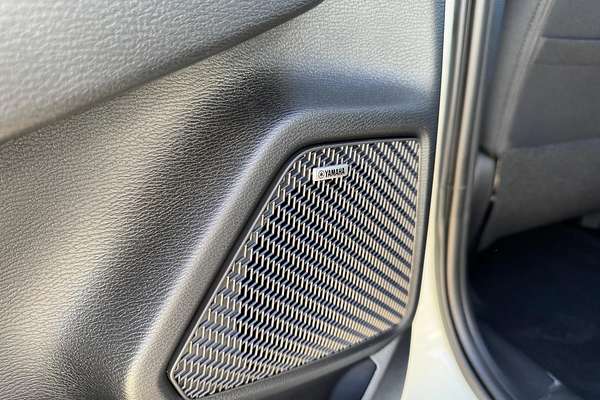 2025 Mitsubishi Outlander ES ZM