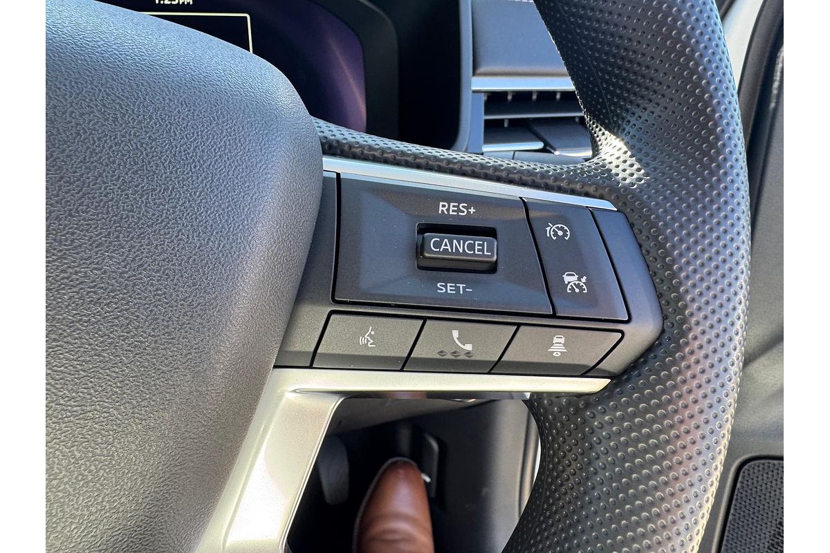 2025 Mitsubishi Outlander ES ZM