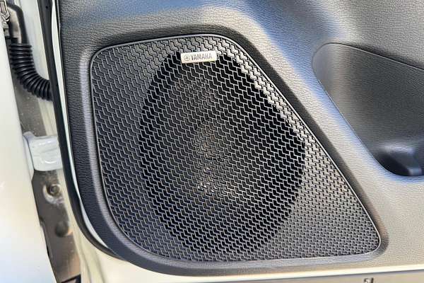 2025 Mitsubishi Outlander ES ZM