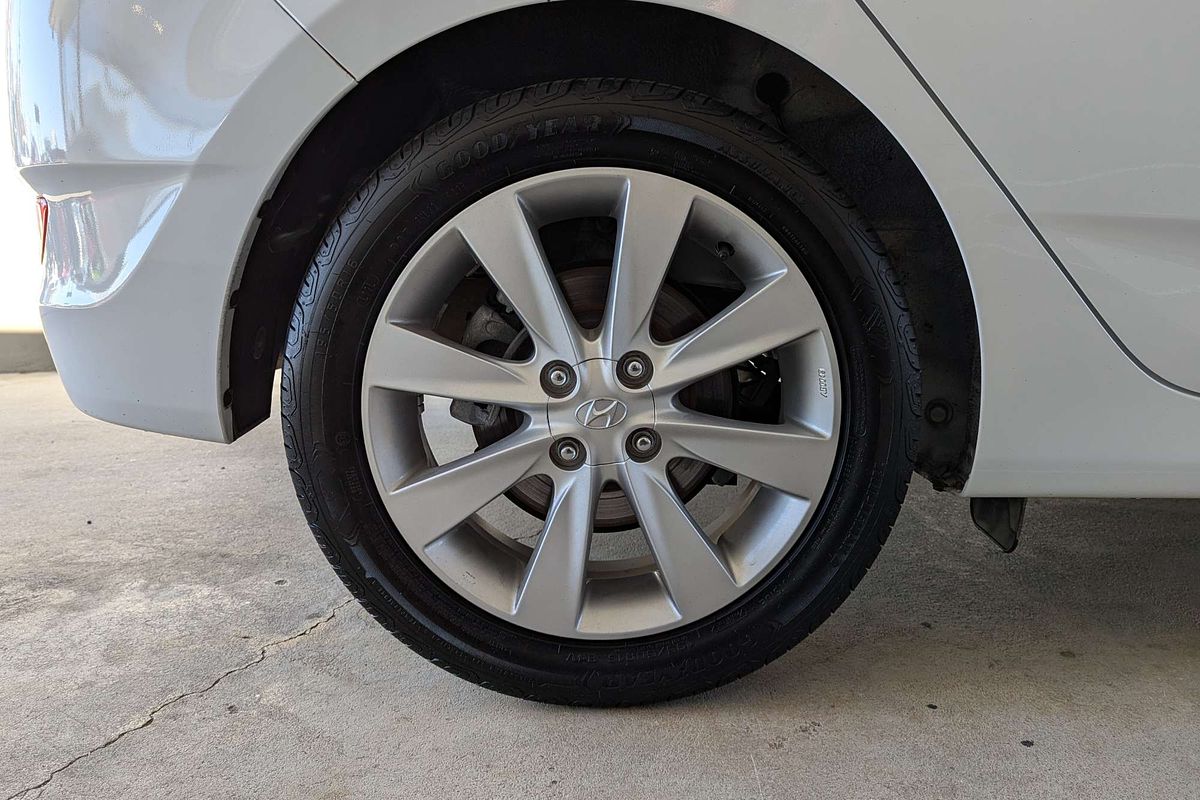 2018 Hyundai Accent Sport RB6