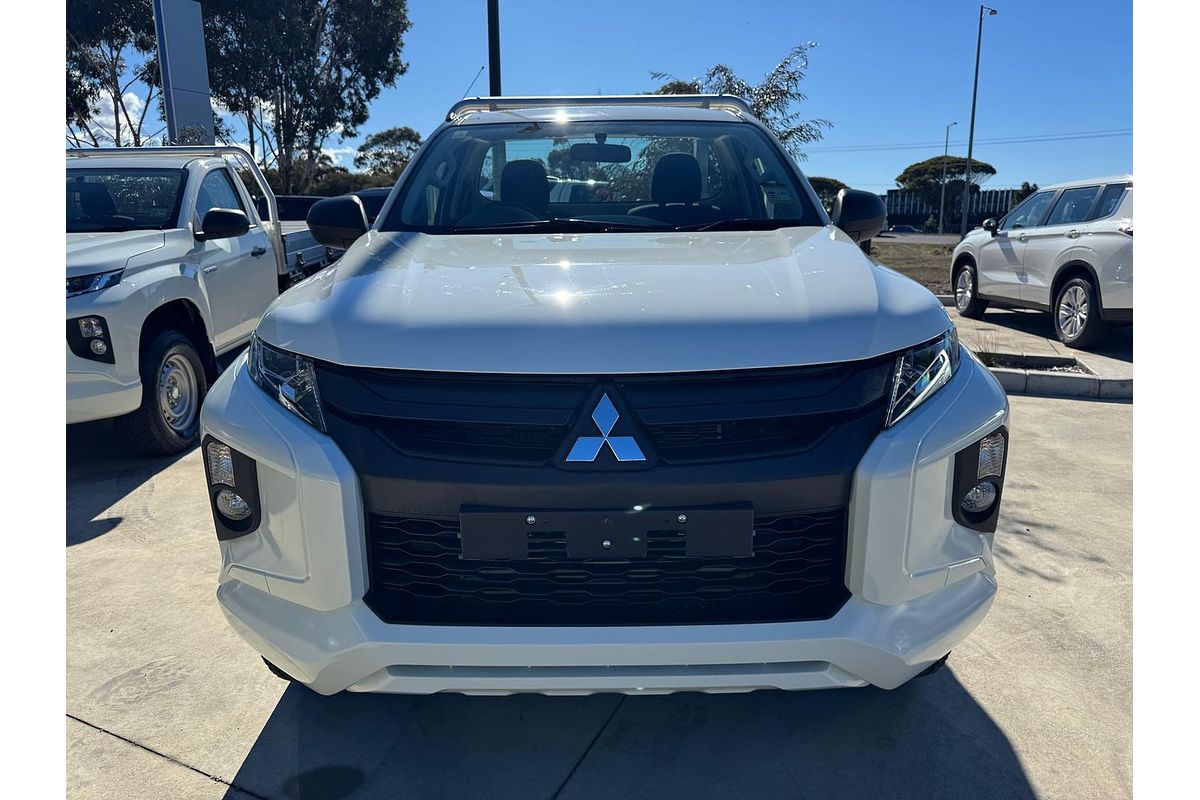 2024 Mitsubishi Triton GLX MR 4X4