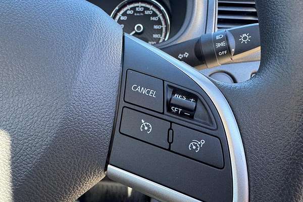 2024 Mitsubishi Triton GLX MR 4X4