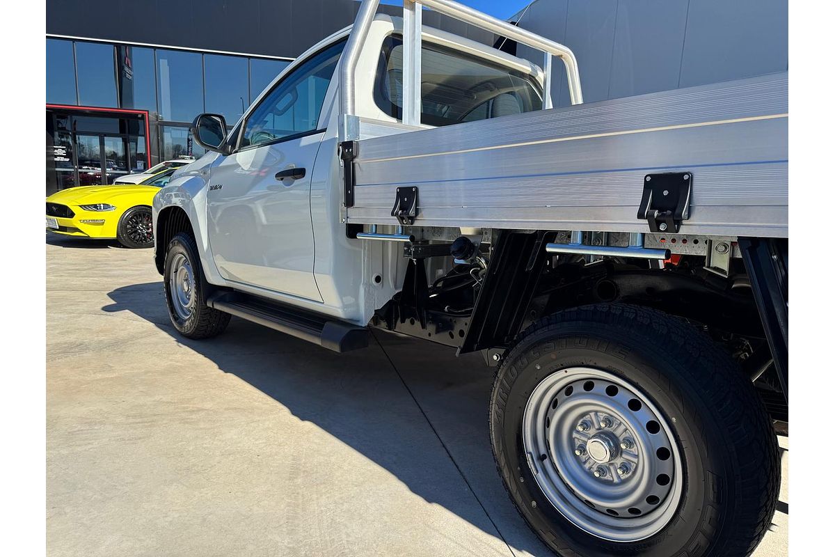 2024 Mitsubishi Triton GLX MR 4X4
