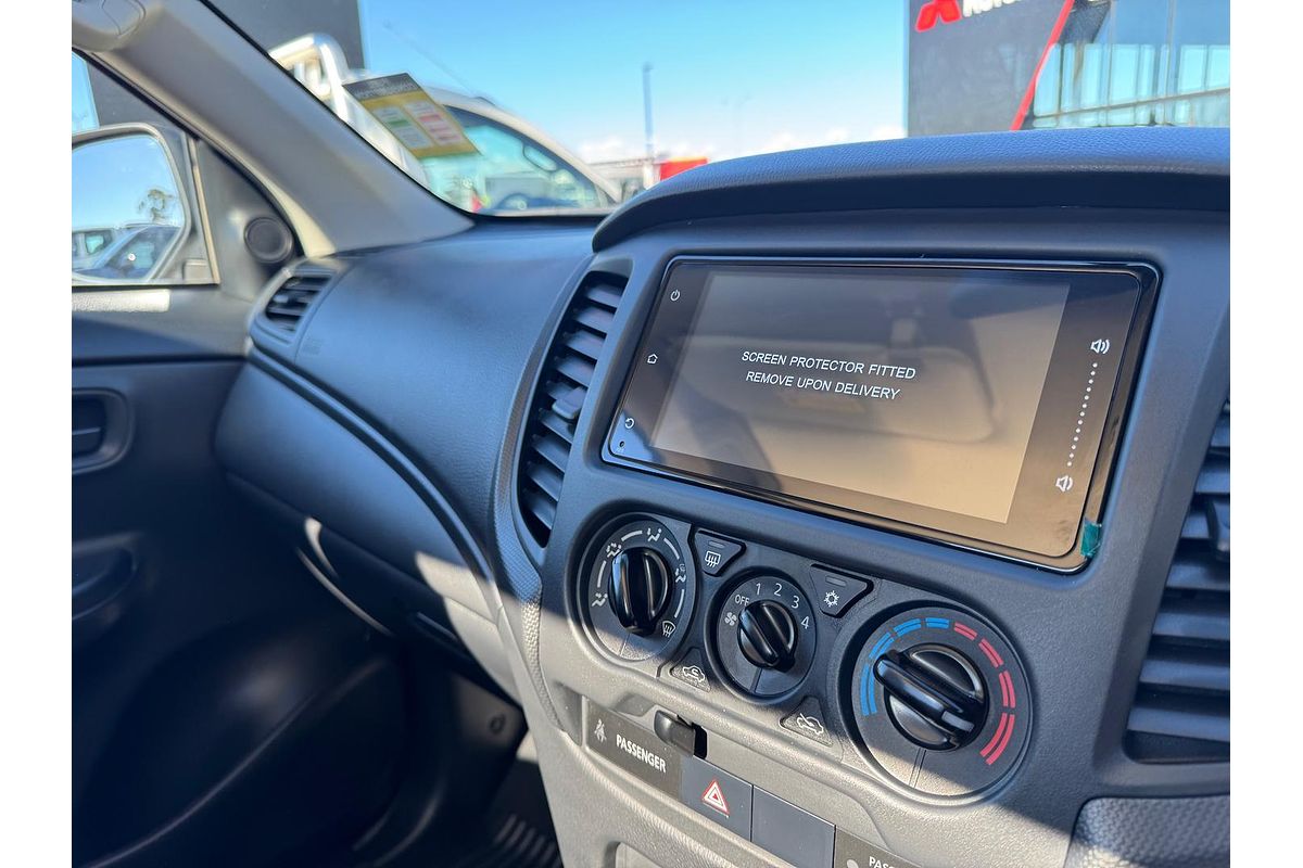 2024 Mitsubishi Triton GLX MR 4X4
