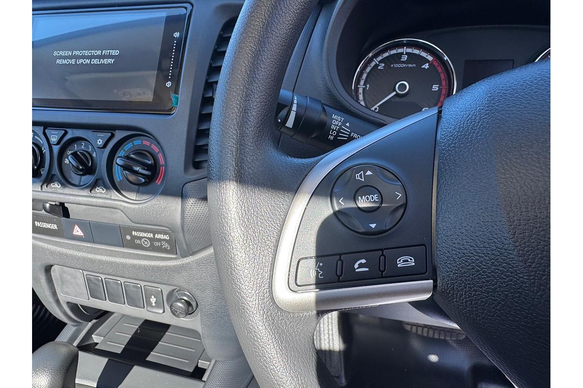 2024 Mitsubishi Triton GLX MR 4X4
