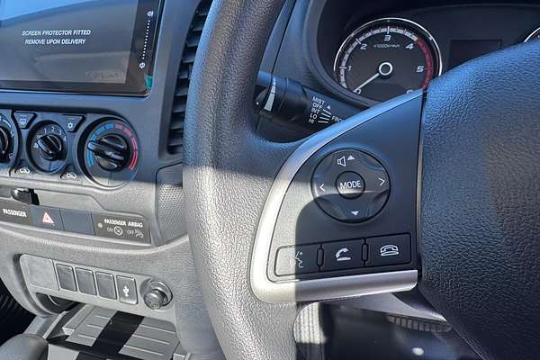 2024 Mitsubishi Triton GLX MR 4X4