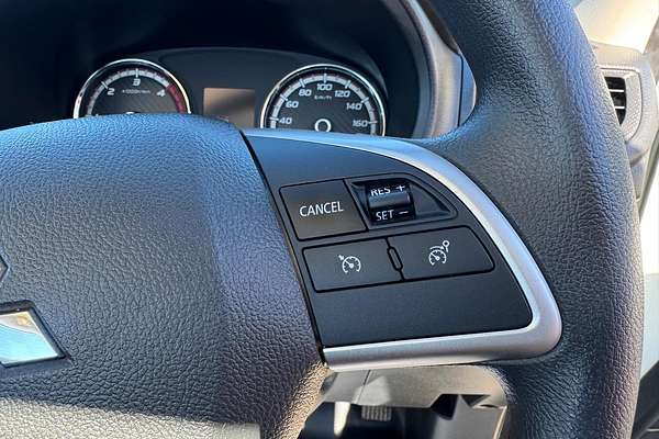 2024 Mitsubishi Triton GLX MR 4X4