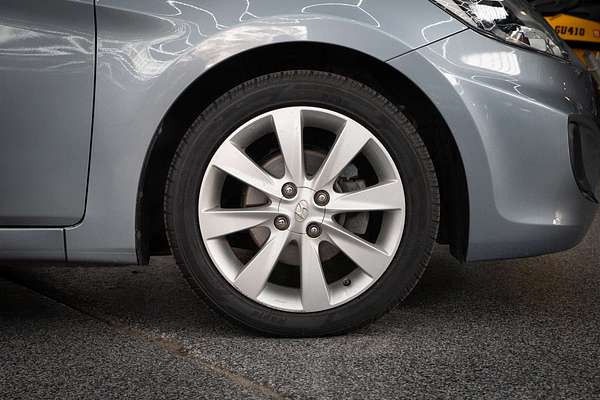2018 Hyundai Accent Sport RB6