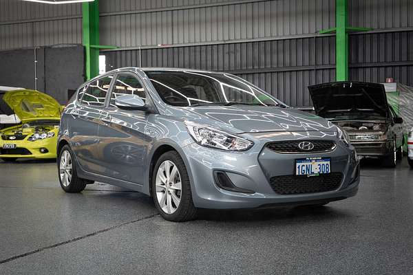 2018 Hyundai Accent Sport RB6