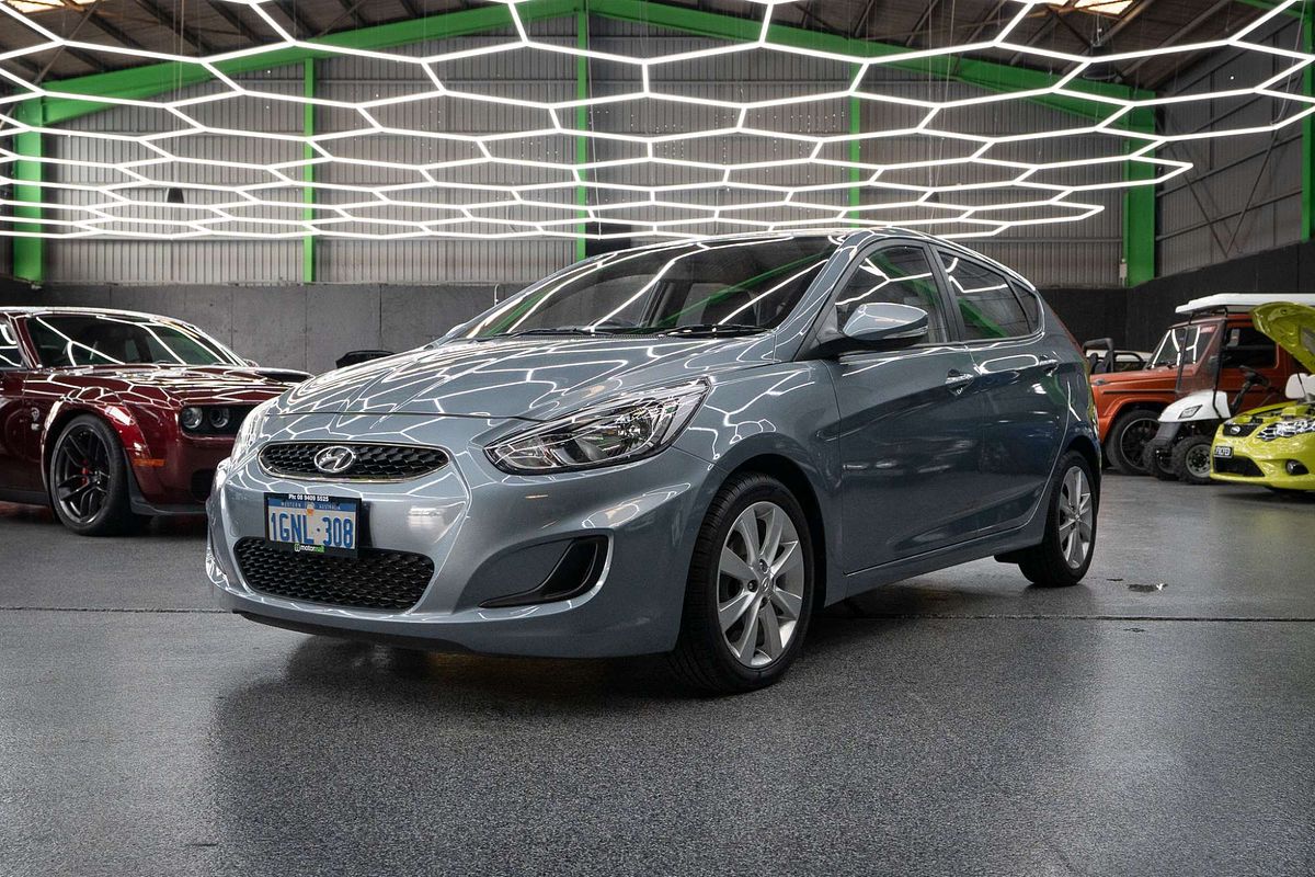 2018 Hyundai Accent Sport RB6