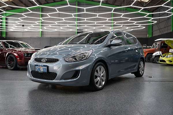 2018 Hyundai Accent Sport RB6