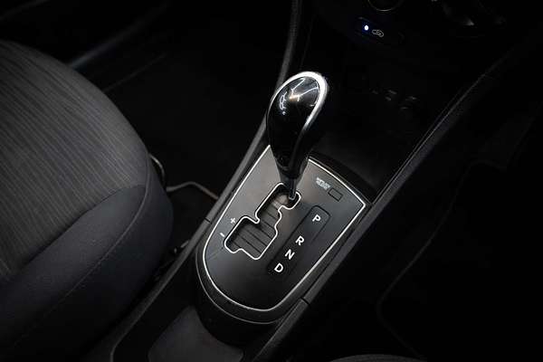 2018 Hyundai Accent Sport RB6