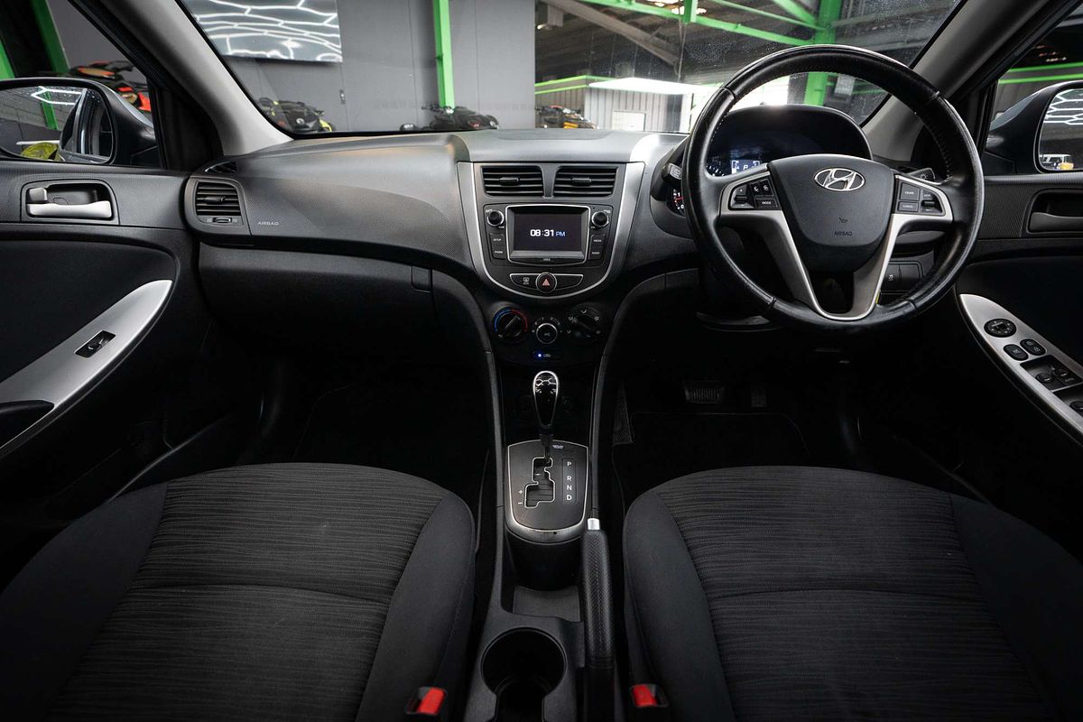 2018 Hyundai Accent Sport RB6
