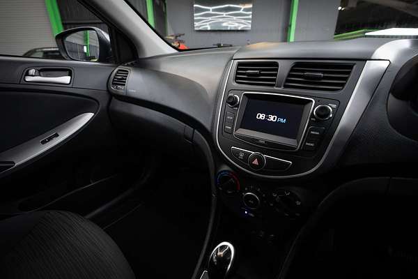 2018 Hyundai Accent Sport RB6
