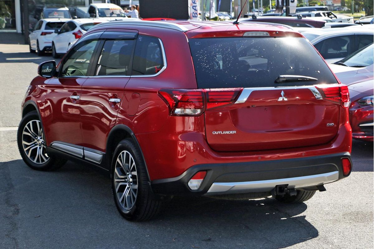 2015 Mitsubishi Outlander Exceed ZK