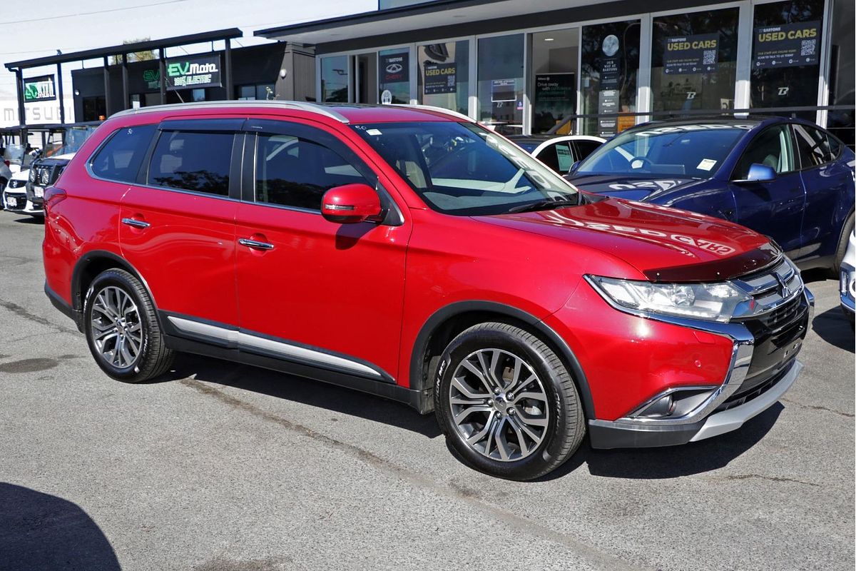 2015 Mitsubishi Outlander Exceed ZK