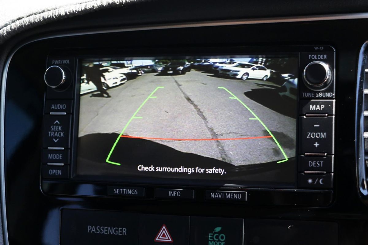 2015 Mitsubishi Outlander Exceed ZK
