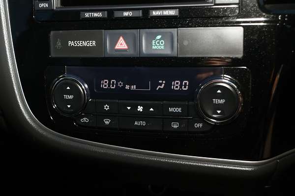 2015 Mitsubishi Outlander Exceed ZK