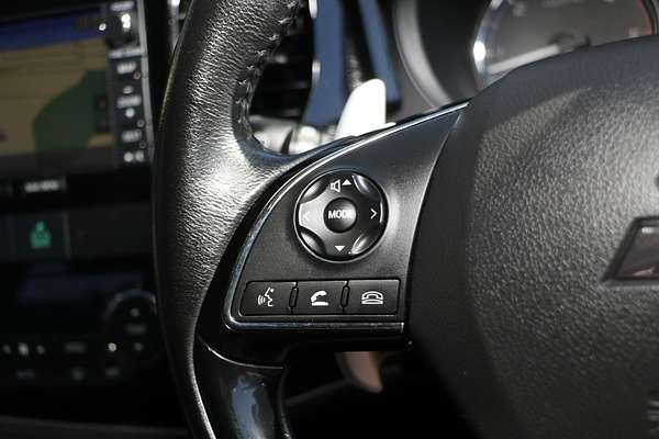 2015 Mitsubishi Outlander Exceed ZK