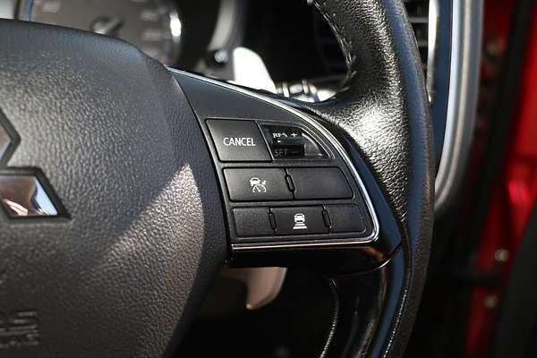 2015 Mitsubishi Outlander Exceed ZK