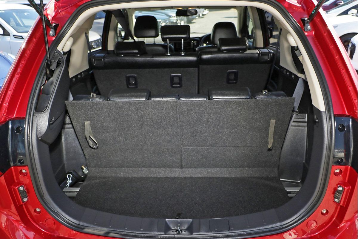 2015 Mitsubishi Outlander Exceed ZK