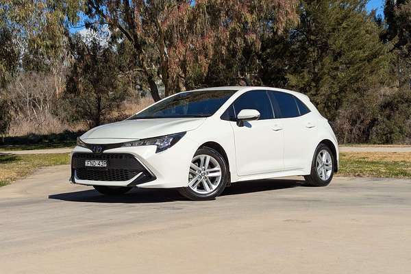 2019 Toyota Corolla Ascent Sport MZEA12R