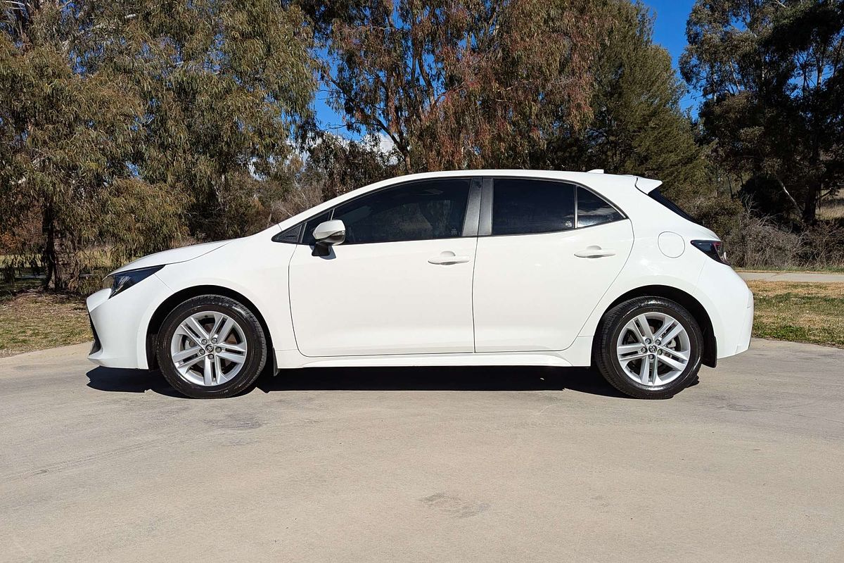 2019 Toyota Corolla Ascent Sport MZEA12R