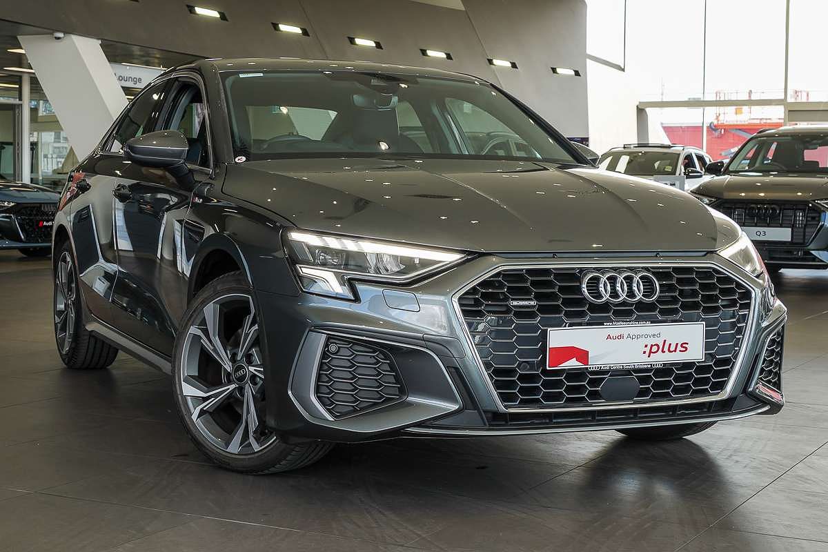 2023 Audi A3 40 TFSI S line GY