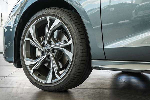 2023 Audi A3 40 TFSI S line GY