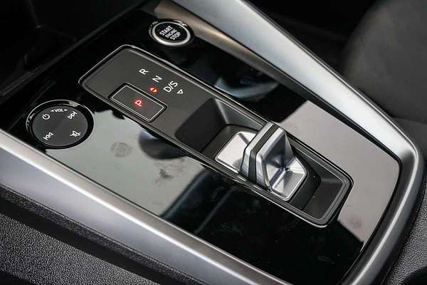 2023 Audi A3 40 TFSI S line GY
