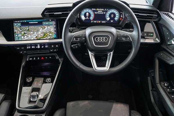 2023 Audi A3 40 TFSI S line GY