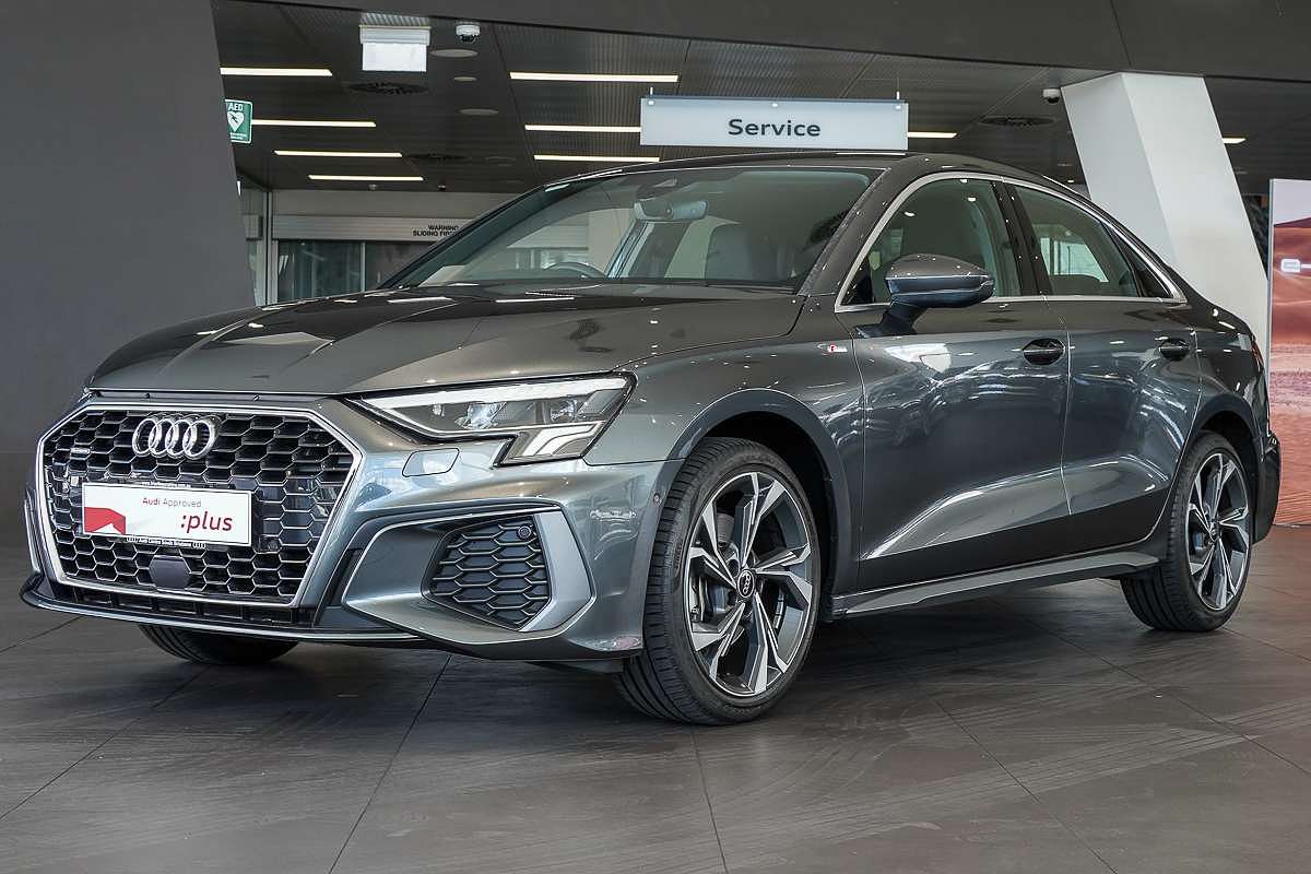 2023 Audi A3 40 TFSI S line GY