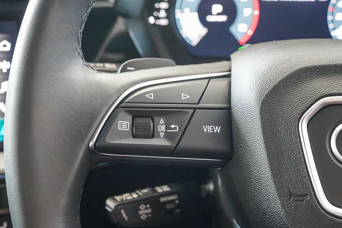 2023 Audi A3 40 TFSI S line GY
