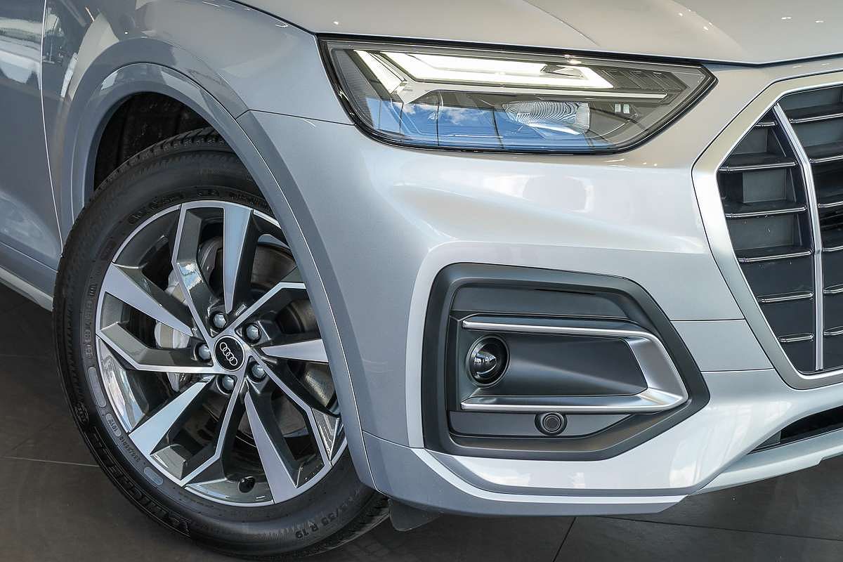 2024 Audi Q5 35 TDI FY