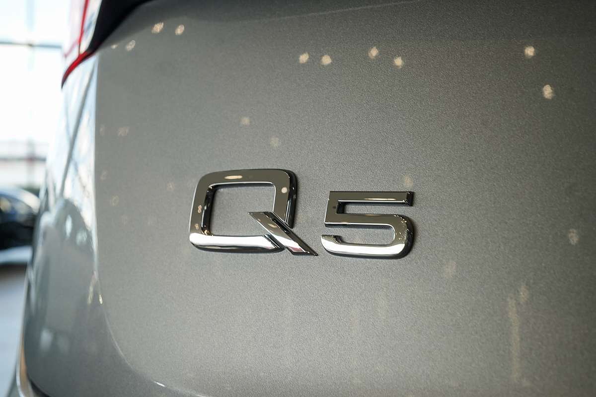 2024 Audi Q5 35 TDI FY