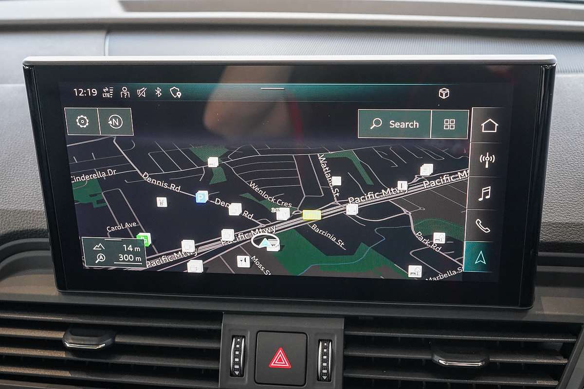 2024 Audi Q5 35 TDI FY