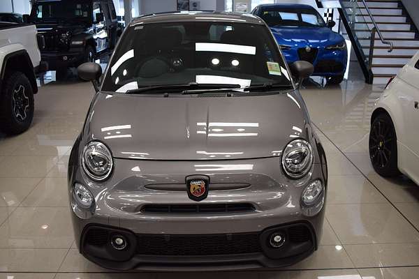 2024 Abarth 695 Competizione