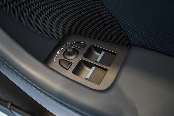 2024 Jaguar F-TYPE R 75 X152