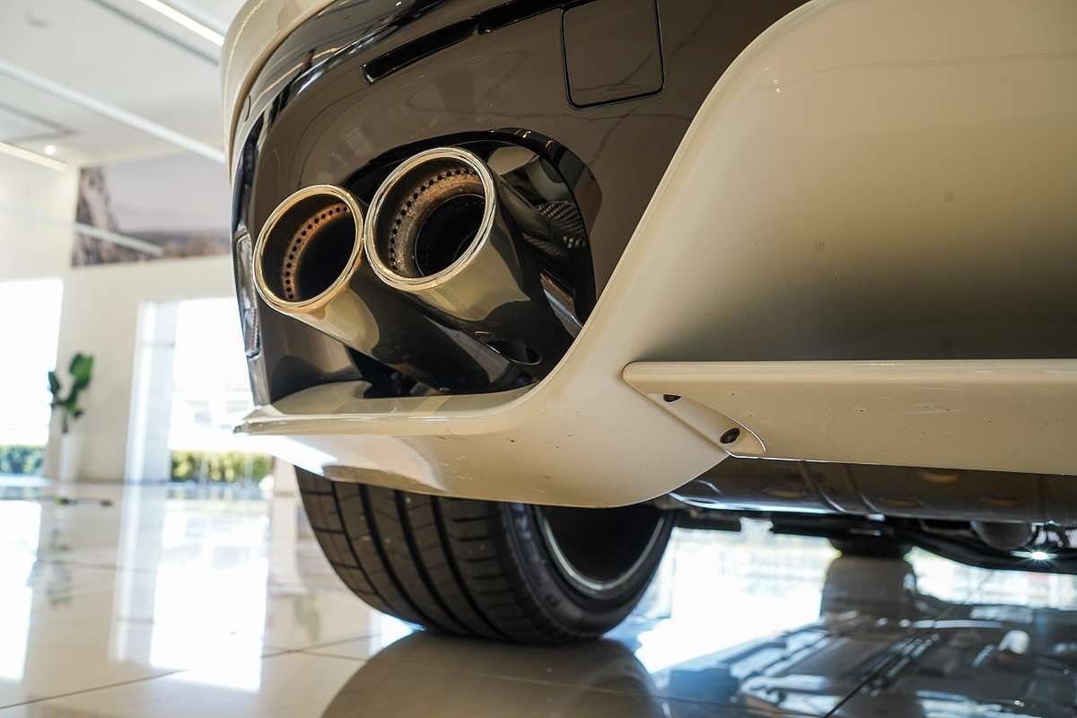 2024 Jaguar F-TYPE R 75 X152