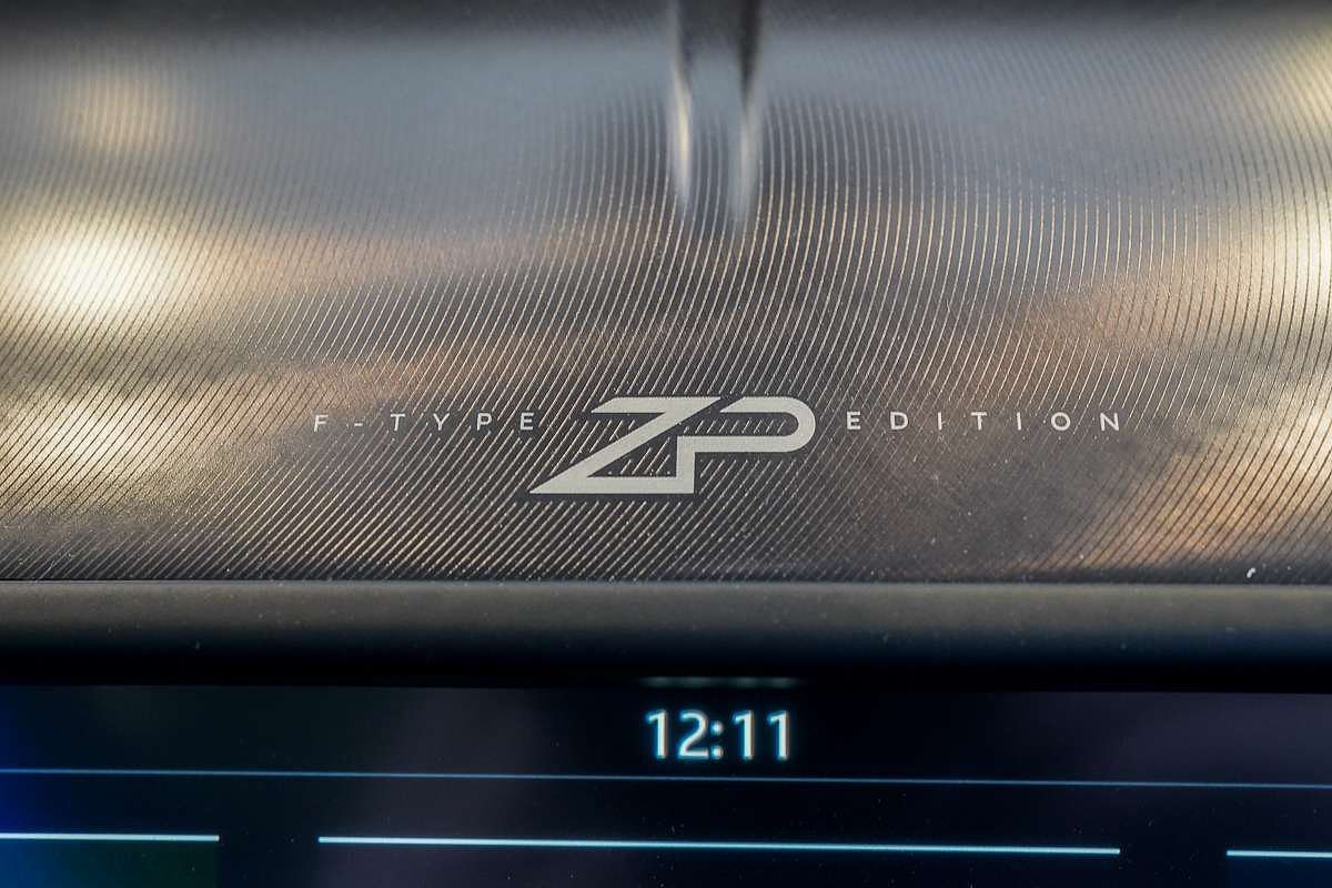 2024 Jaguar F-TYPE R 75 X152