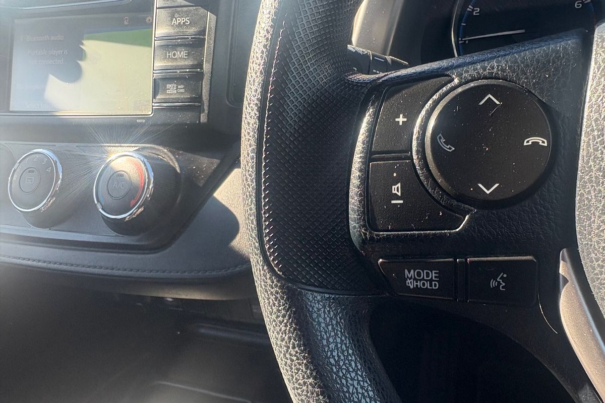 2017 Toyota RAV4 GX ASA44R