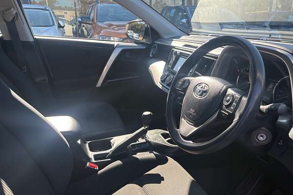 2017 Toyota RAV4 GX ASA44R