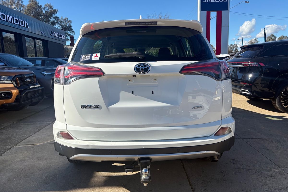 2017 Toyota RAV4 GX ASA44R