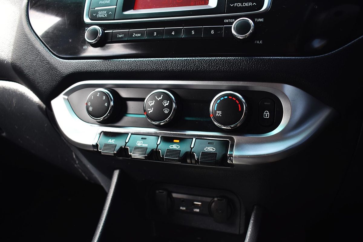 2015 Kia Rio Sport UB