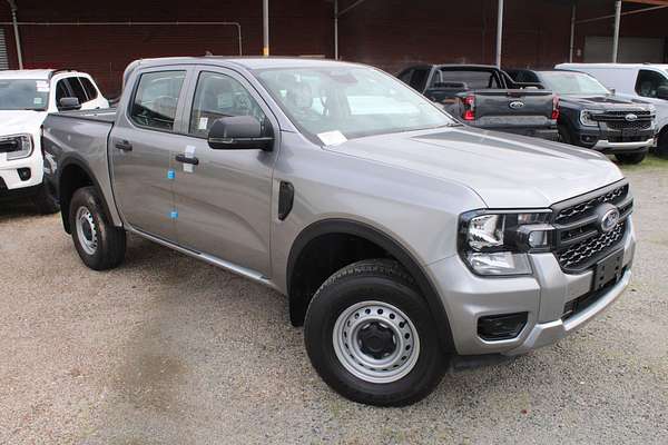 2025 Ford Ranger XL 4X4 2.0L